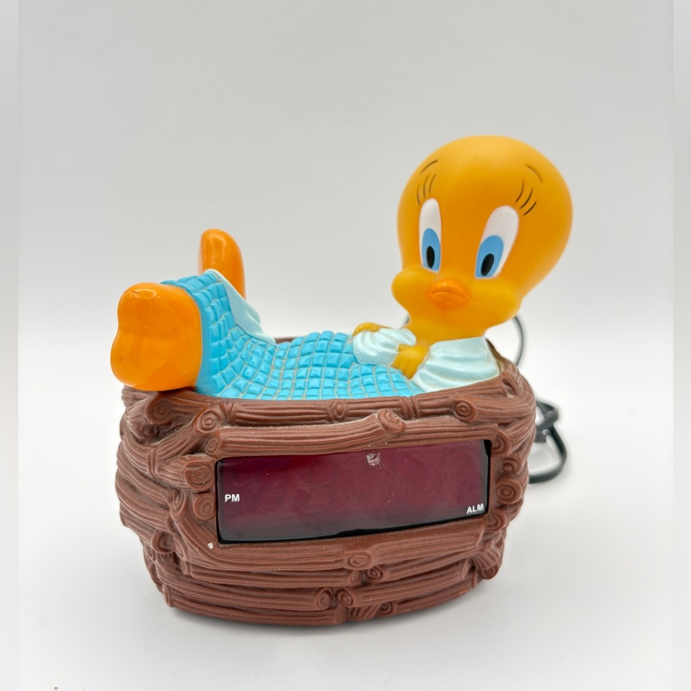 Vintage 1996 TWEETY BIRD ALARM CLOCK - Warner Bros Looney Tunes Westclox
